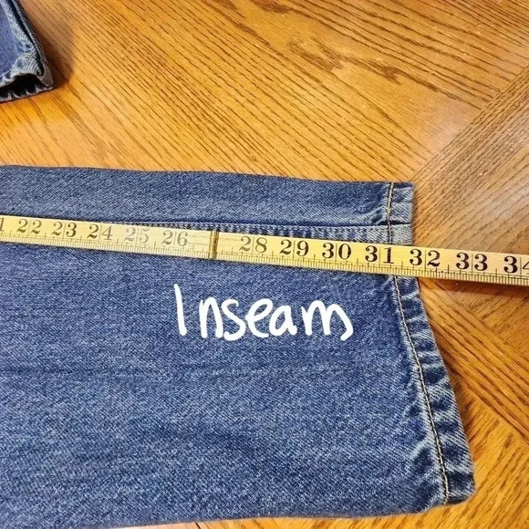 Levis Strauss 100% Cotton Blue Jeans Relaxed Fit Misses 16 Long - Picture 7 of 7